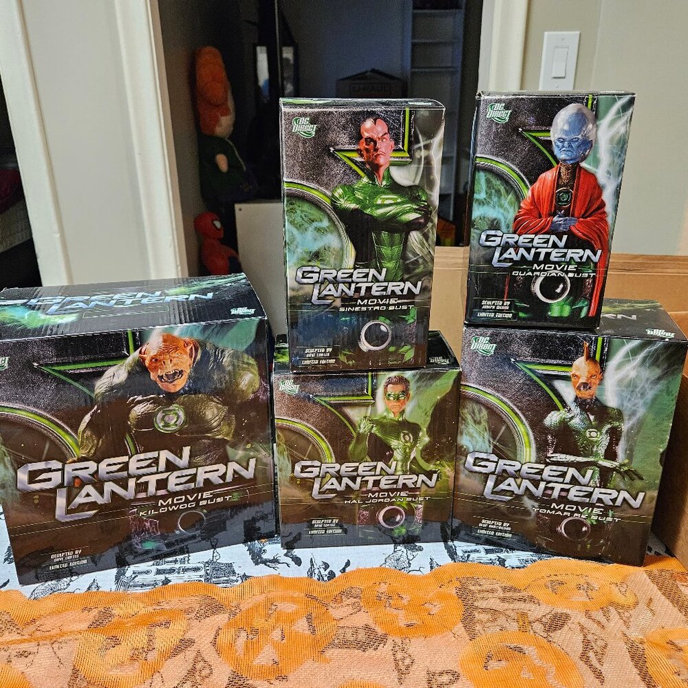 Green Lantern Movie Busts DC Direct Hal Jordan Kilowog Sinestro Tomar Re Ganthet